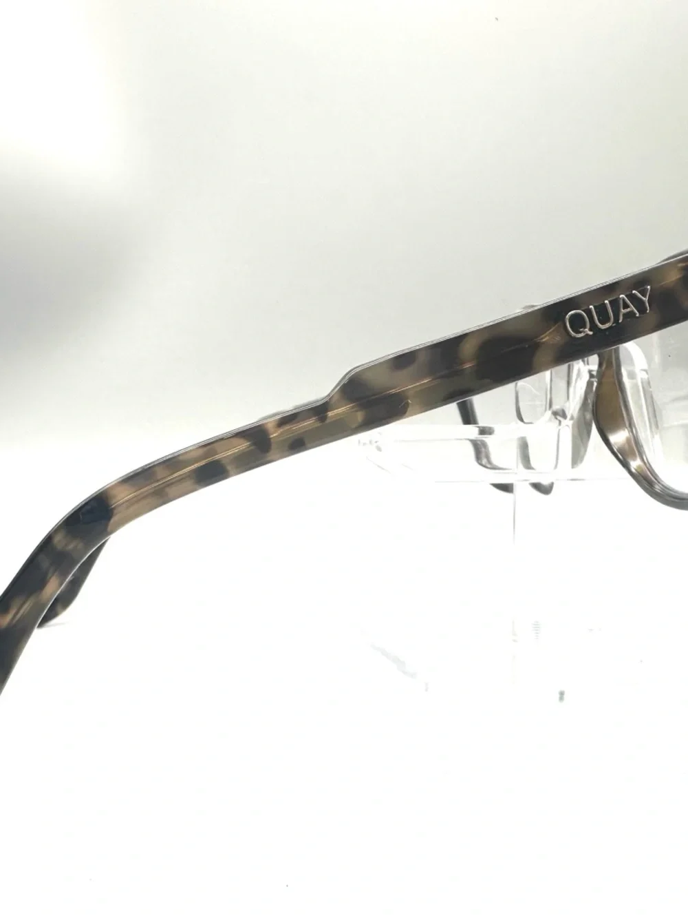 Quay Australia Hardwire Mini Blue Light Glasses Tortoise Square Clear Lens 126 - Picture 3 of 6